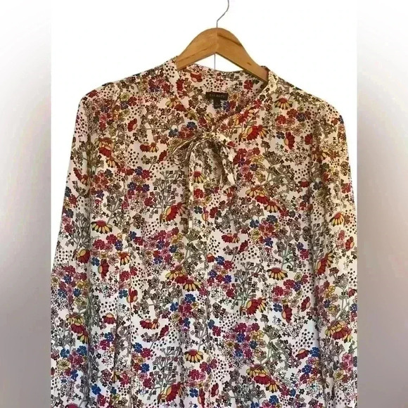 Talbots Floral Long Sleeved Blouse w/ Tie Neck Size Large Colorful Business - Picture 1 of 11